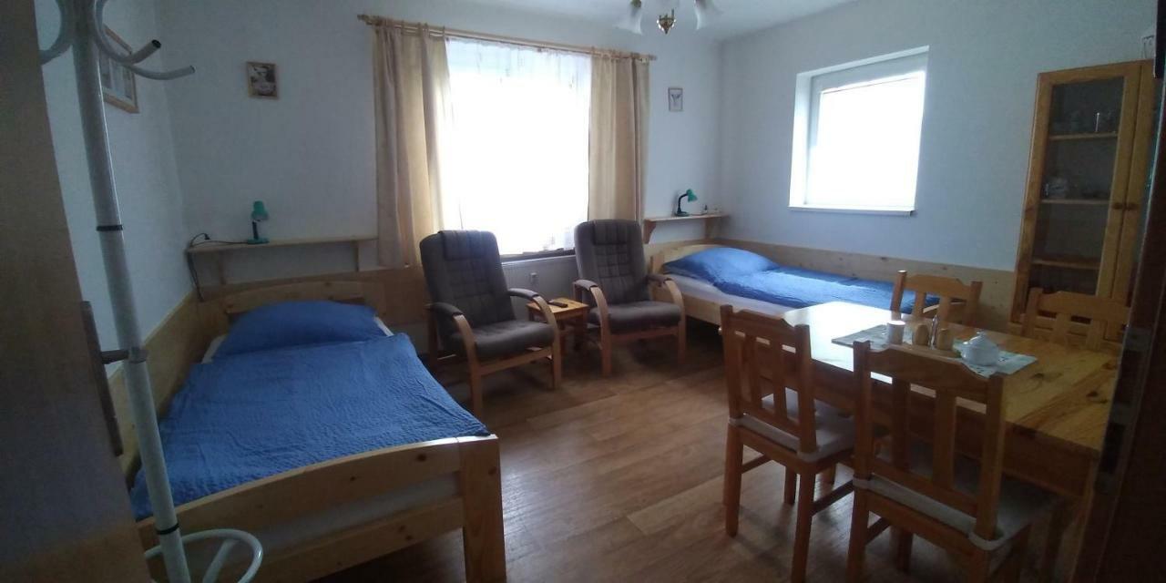 Apartman U Potoka Sadov Eksteriør bilde